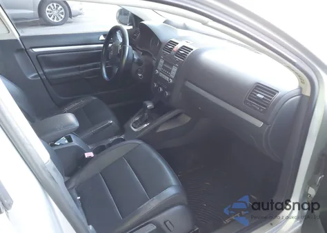 2010 Volkswagen Jetta Limited Edition из США, поврежденный, VIN 3VWRX7AJ9AM165284